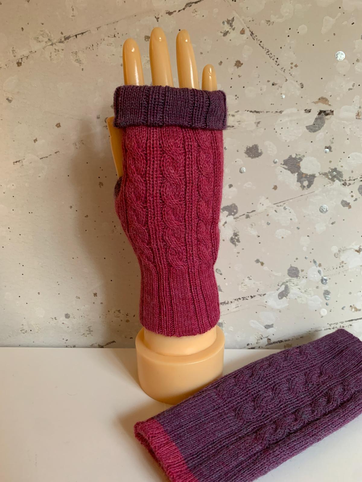 Reversible Fuchsia/Purple Mittens