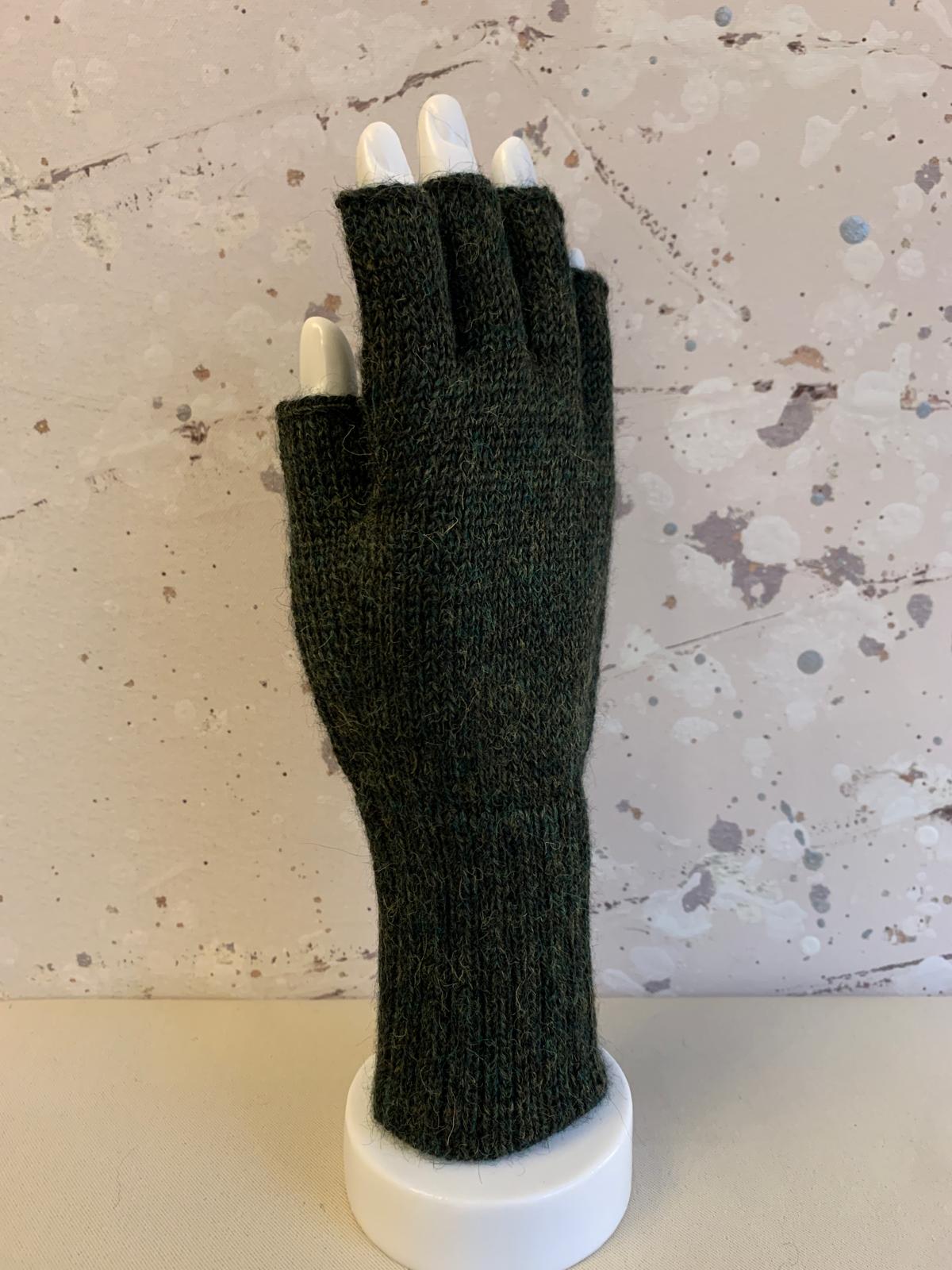 Full Color Baby Alpaca Half Finger Gloves