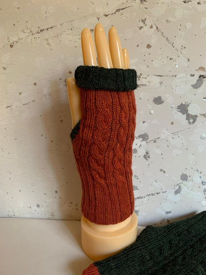Reversible Dark Orange/Dark Green Mittens