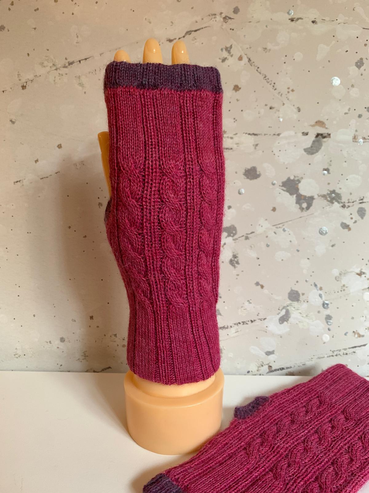 Reversible Fuchsia/Purple Mittens