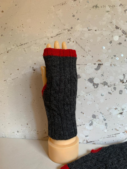Reversible Dark Gray/Light Red Mittens