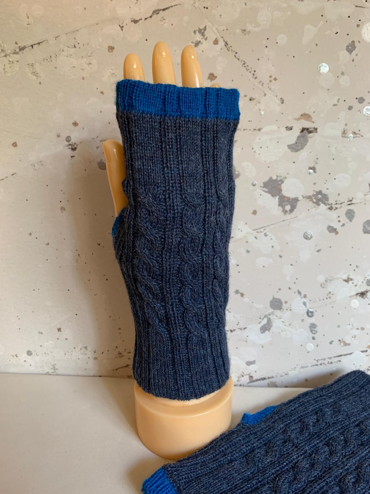 Reversible Blue Gray/Blue Mittens