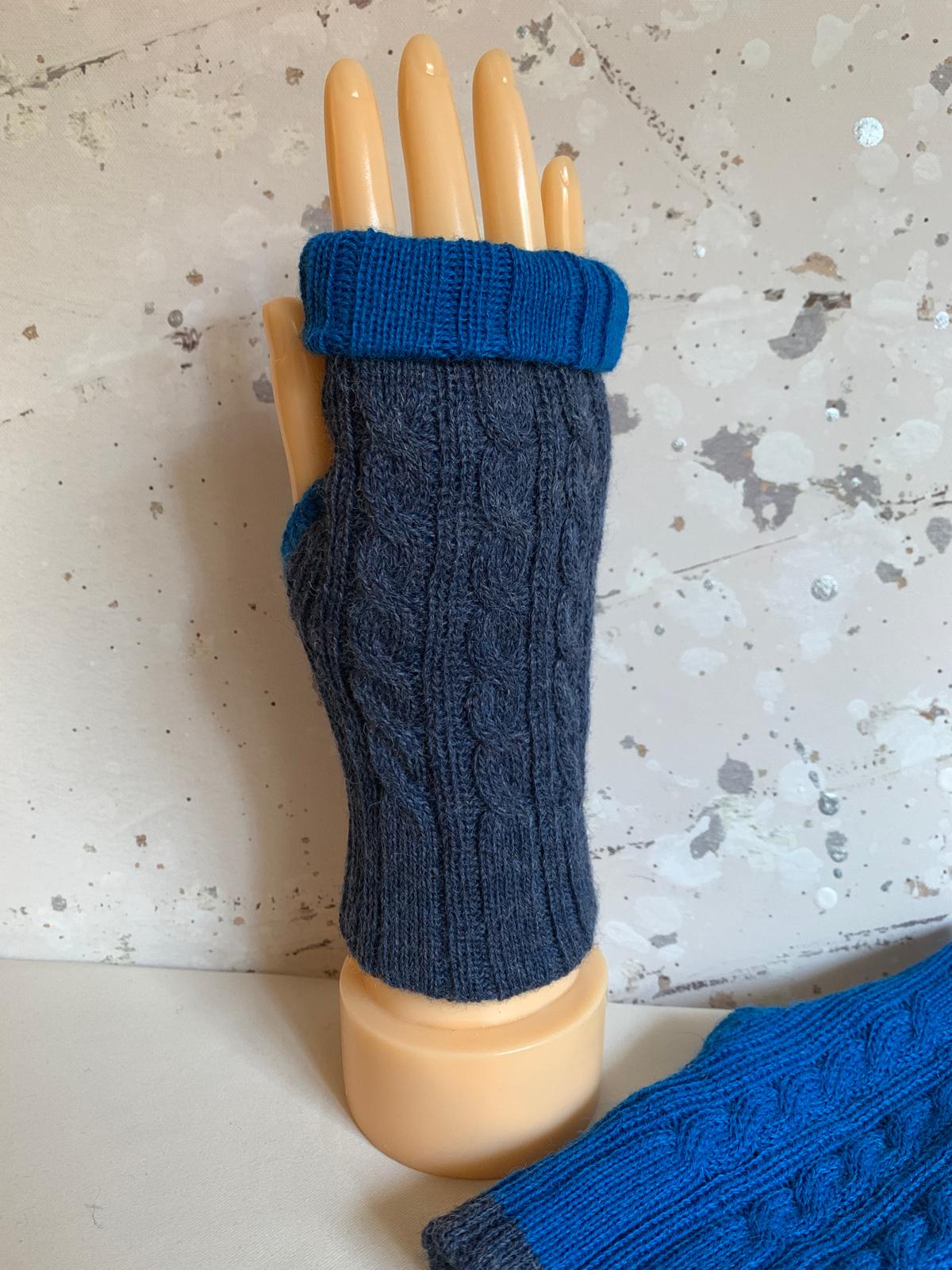 Reversible Blue Gray/Blue Mittens
