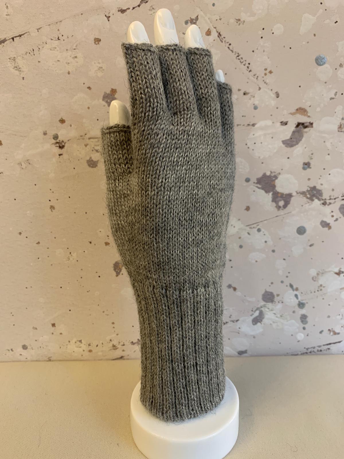 Full Color Baby Alpaca Half Finger Gloves