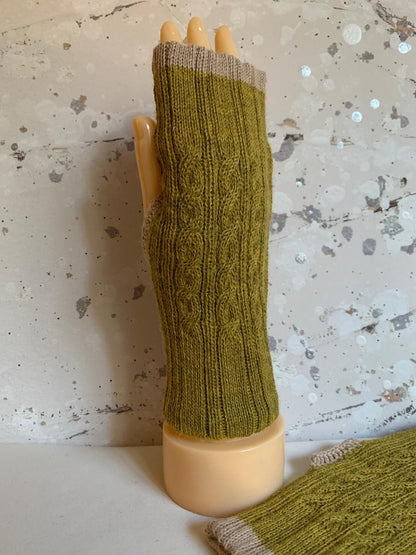 Reversible Mustard/Light Brown Mittens