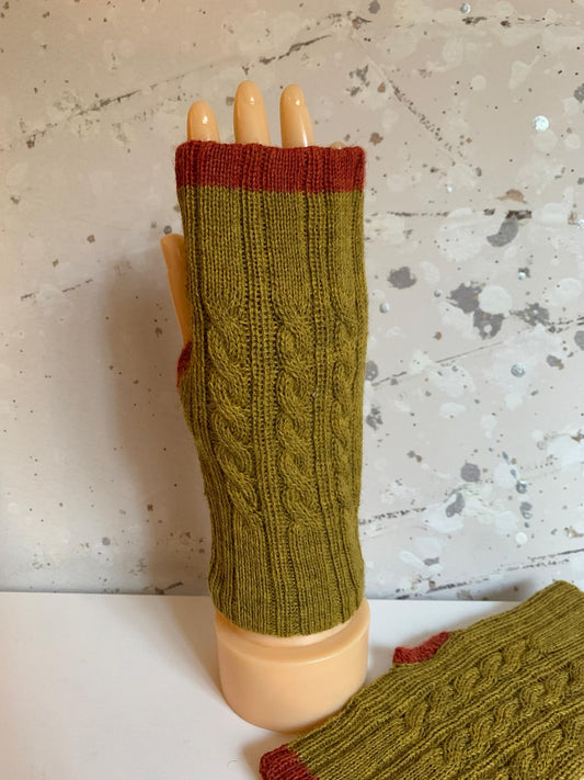 Reversible Mustard/Dark Orange Mittens