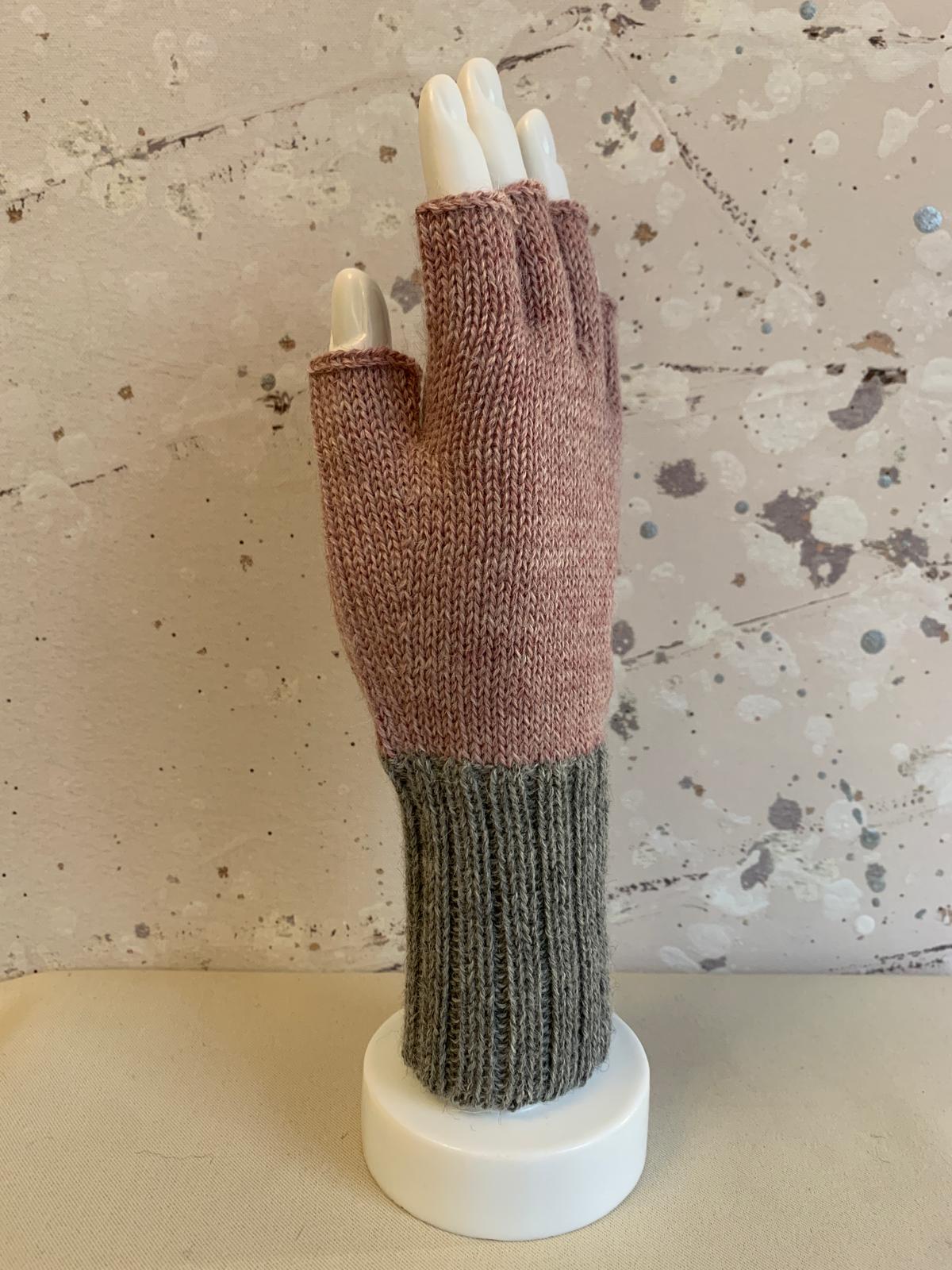 Double Color Baby Alpaca Half Finger Gloves