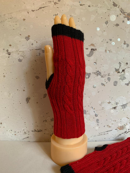 Reversible Red/Black Mittens